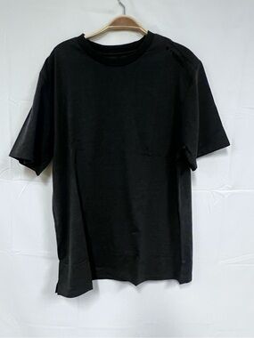 NEW Municipal Gigi t shirt in black size:Large